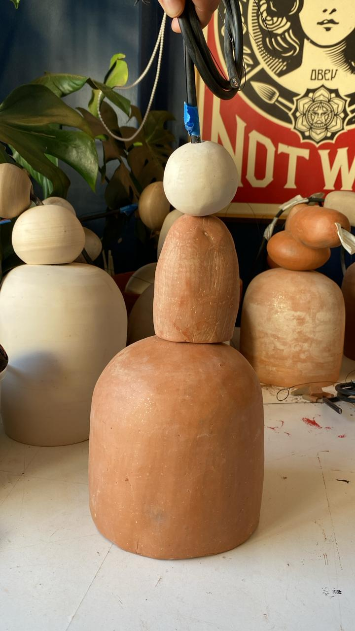 Ikigai – Lámpara colgante de cerámica natural en color Tierra cocida, Tierra cuero, Tisa